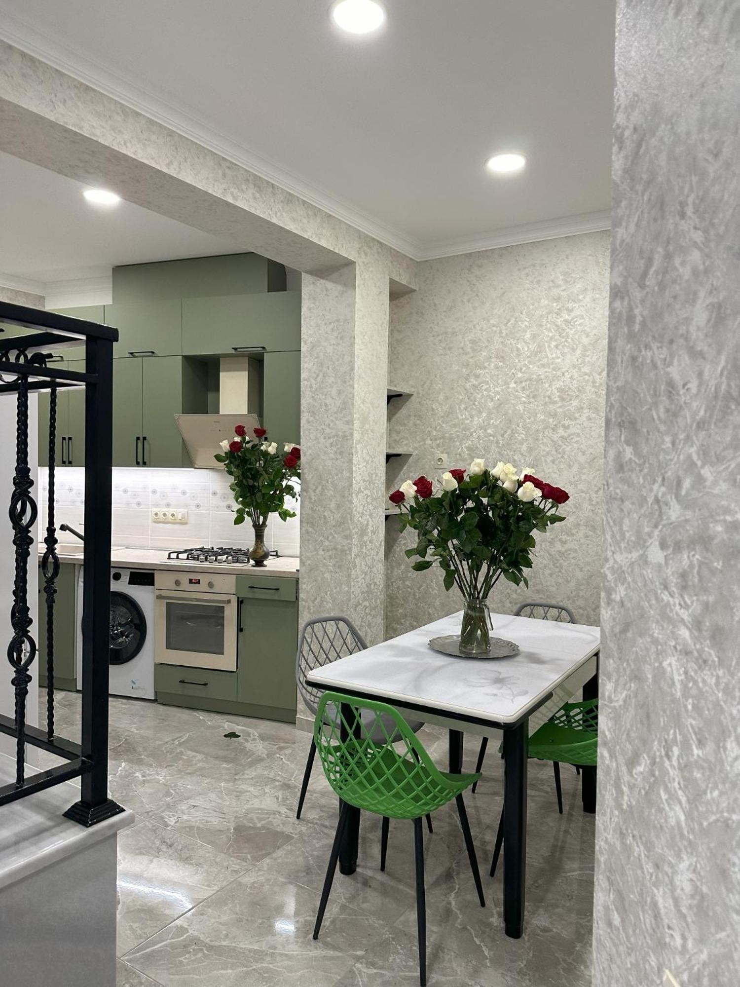 Three Palms Guest House Tbilisi Exteriér fotografie
